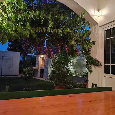 Grubelic - Perfect For Families And Small Groups Apartman *