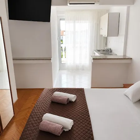 Grubelic - Perfect For Families And Small Groups * Tribunj (Sibenik-Knin)