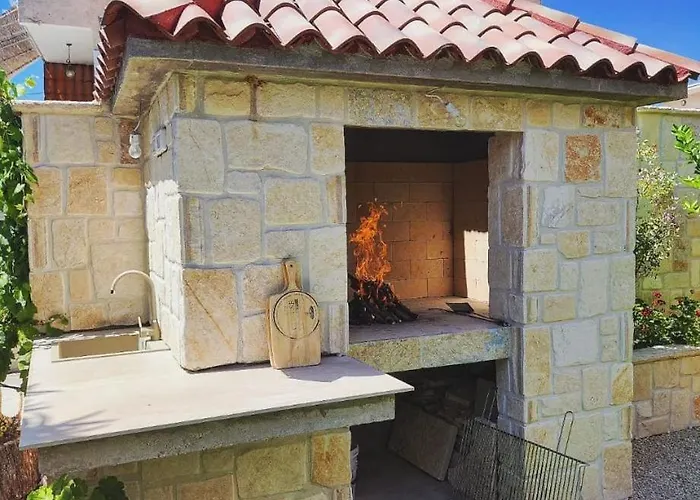 Grubelic - Perfect For Families And Small Groups