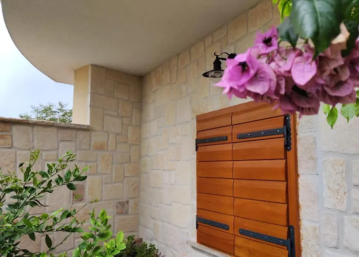 Grubelic - Perfect For Families And Small Groups *