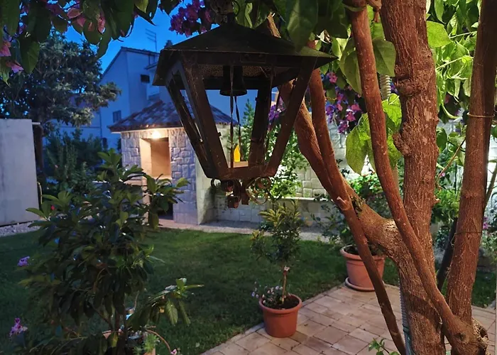 Grubelic - Perfect For Families And Small Groups